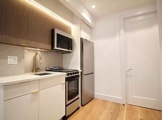 223 E 96th St #4, Brooklyn, NY 11212