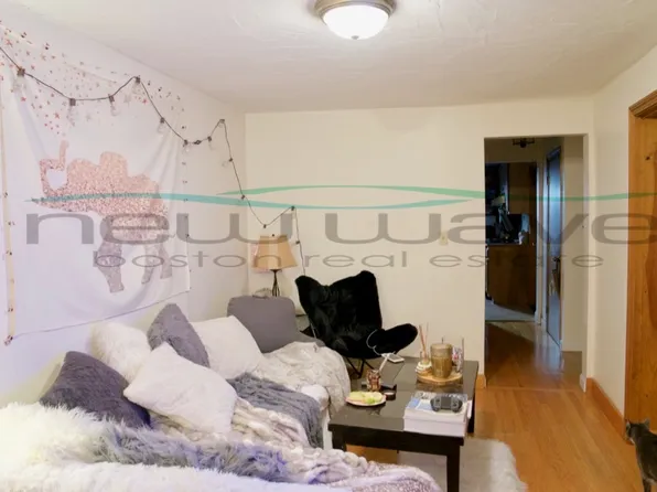 39 Charles St APT 2, Boston, MA 02114