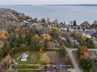 1047B Larch St, Innisfil, ON L0L 1W0