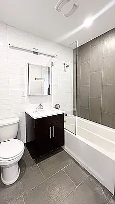 3rd image of 96 Steuben St #3S