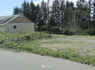 Chris Mar Ln, Freeland, WA
