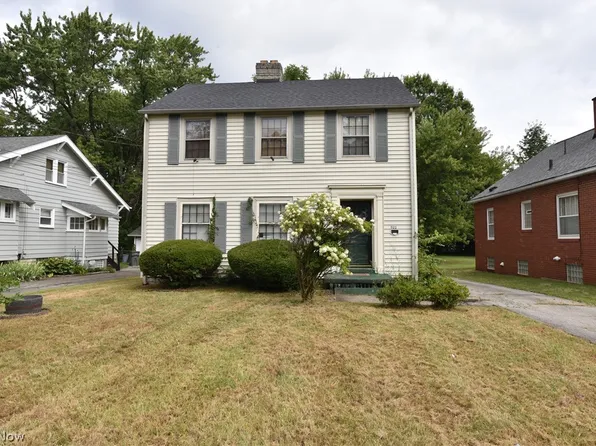 522 Parkcliffe Ave, Youngstown, OH 44511