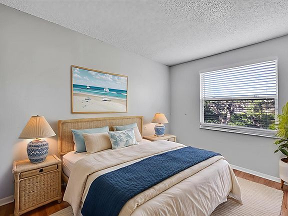 2nd image of 10004 NW 57th Place