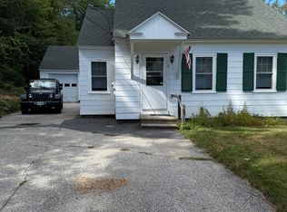 5 Shadow Ln, Peterborough, NH 03458