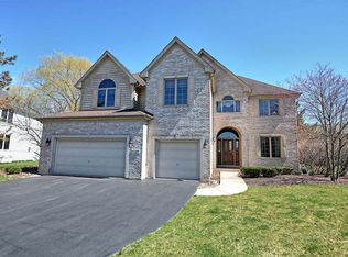 9127 Winding Ct, Willow Springs, IL 60480