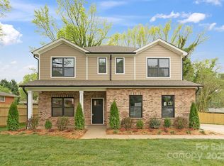 13114 Blacksmith Ct, Matthews, NC 28105