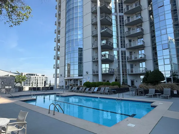 333 W Trade St Unit 710, Charlotte, NC 28202