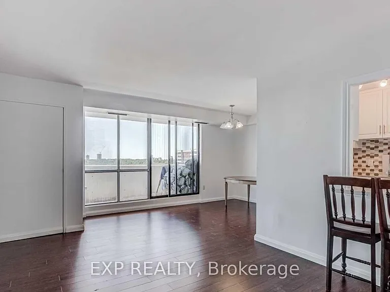 10 Stonehill Ct #1210 — Photo 3
