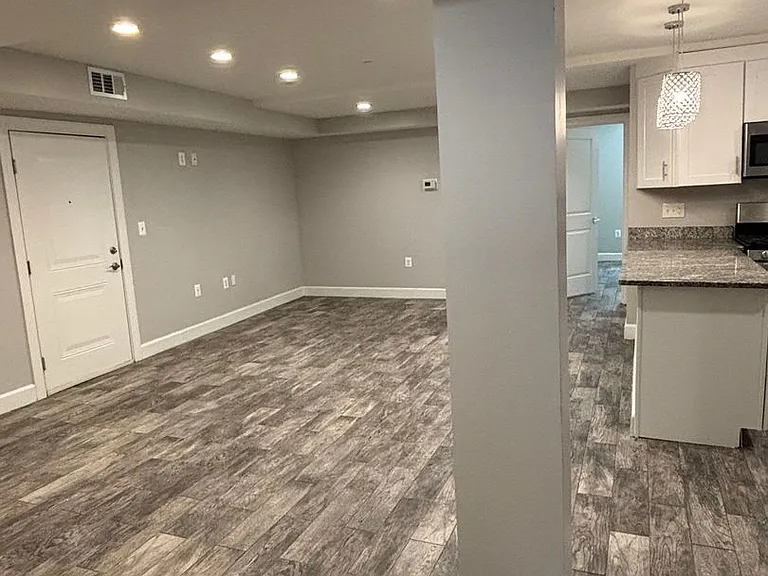 1445 Oak St NW — Photo 21