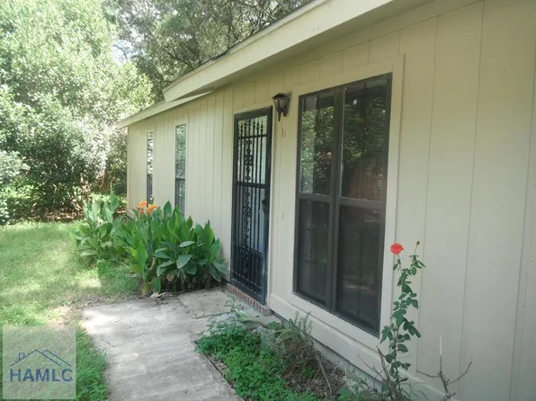 707 Thornwood Way, Hinesville, GA 31313