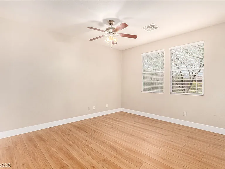11209 Salentino Ave — Photo 13