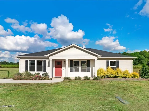 416 Wade Street, Warsaw, NC 28398
