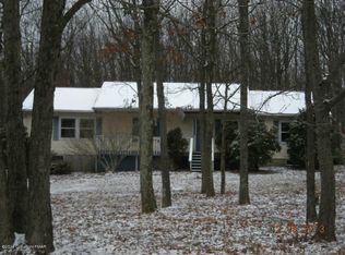1358 Grand Mesa Dr, Effort, PA 18330