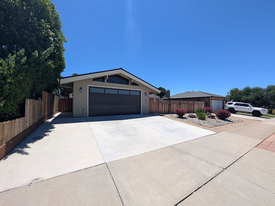 1st image of 1261 Gloria Dr