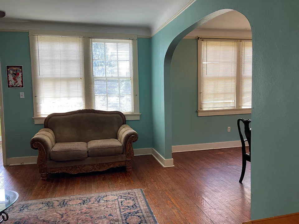 Living room & dining room