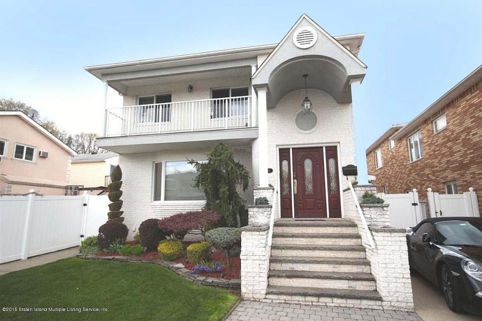 1st image of 235 Crafton Ave
