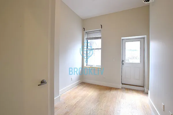 Rented by null | media 2