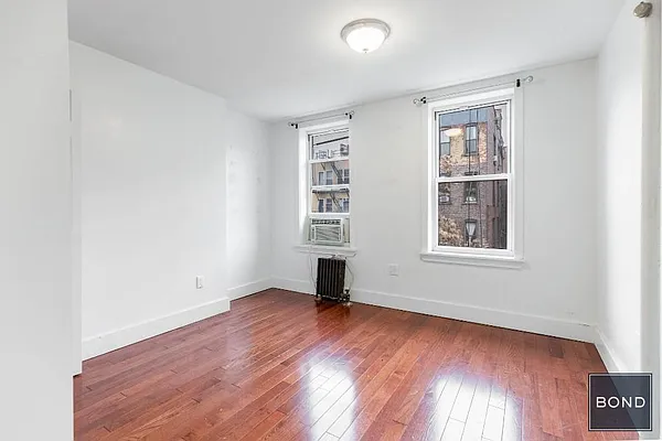 Rented by Bond New York | media 21