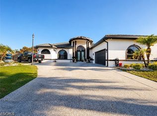 1204 E 4th St, Lehigh Acres, FL 33936