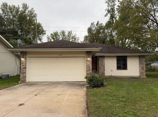 2738 E Cairo St, Springfield, MO 65802