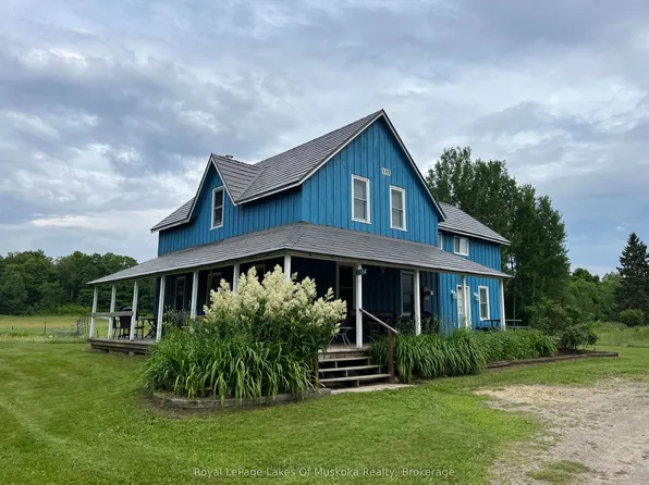 2245 Ahmic Lake Rd, Magnetawan, ON P0A 1P0