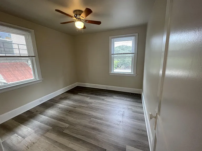 2226 Wheeler St — Photo 10