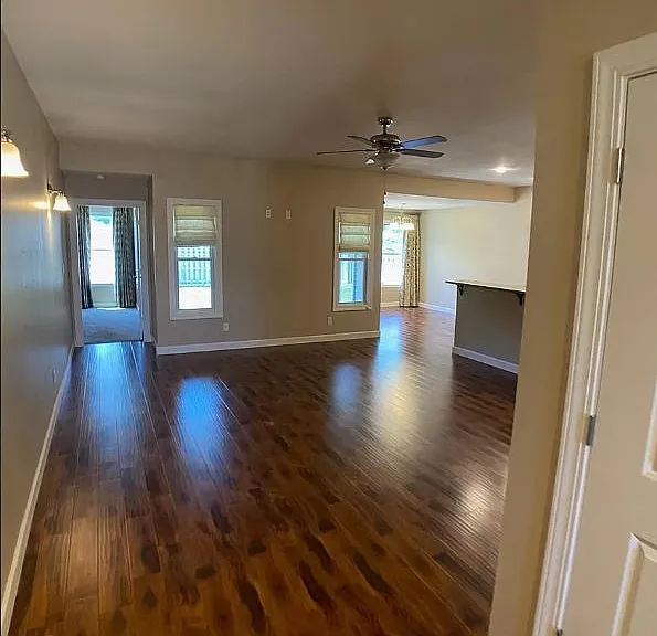 4544 Thompson Rd — Photo 9