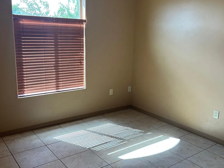 4114 Galicia Way — Photo 9