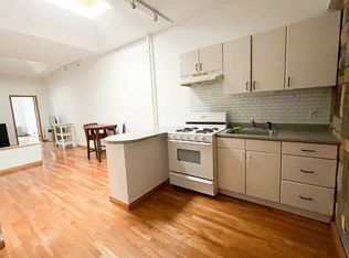 151 Norman Ave APT 3L, Brooklyn, NY 11222