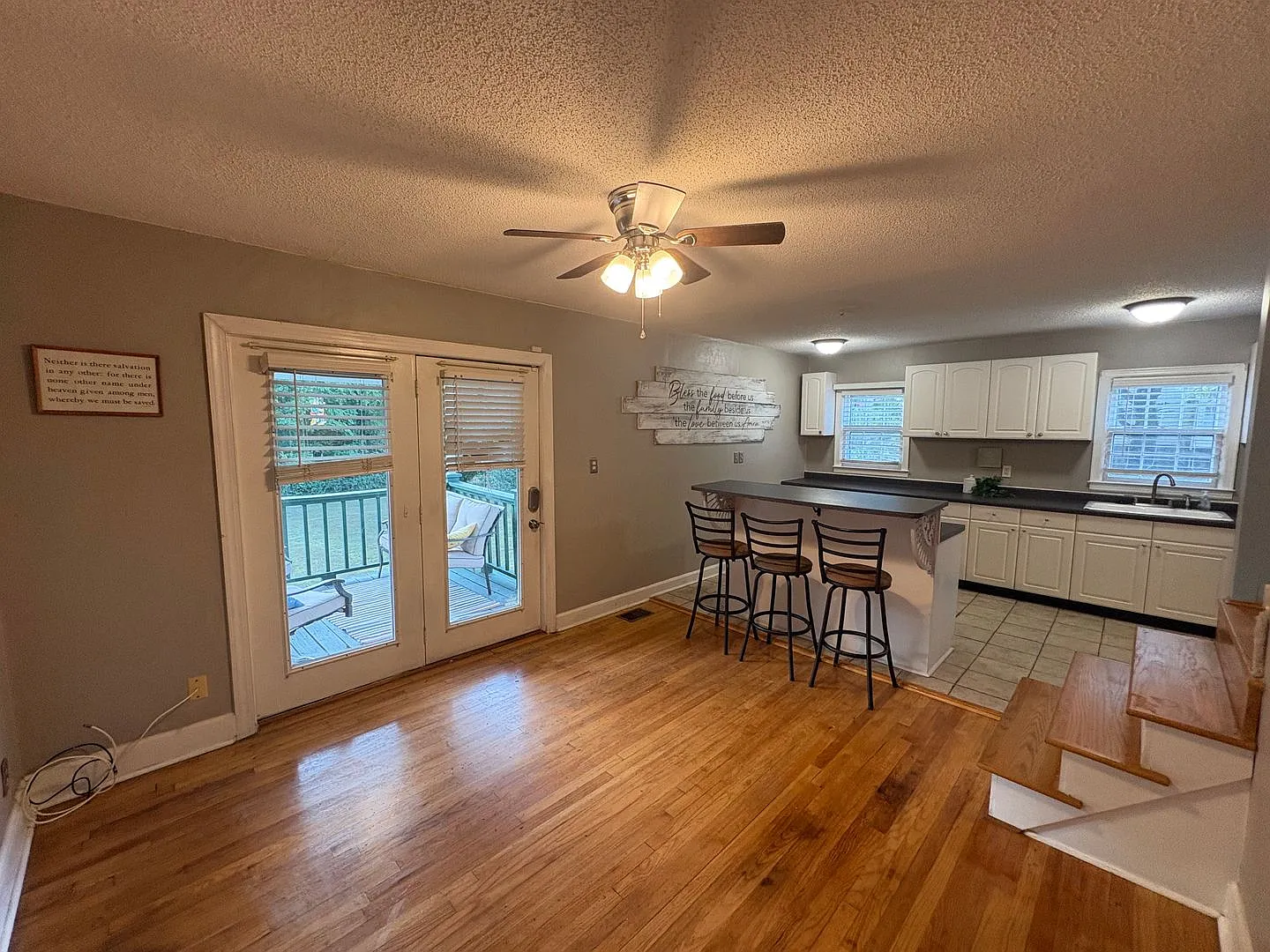 Spacious Chattanooga Home With Finished Basement, Multiple Flex Rooms & Large Corner Lot — Photo 4