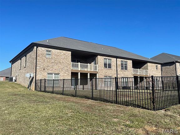 3rd image of 119-121 Summerfield Way