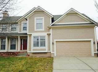 1247 E Meadow Ln, Olathe, KS 66062