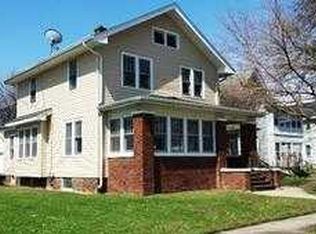 1225 9th St, Rockford, IL 61104