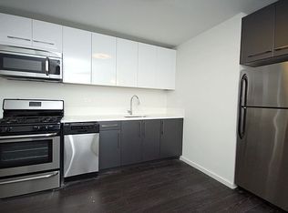 235 E 44th St APT 9E, New York, NY 10017