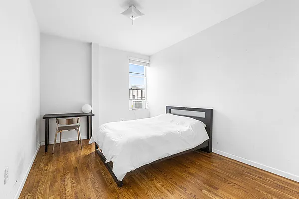 Rented by Compass | media 7