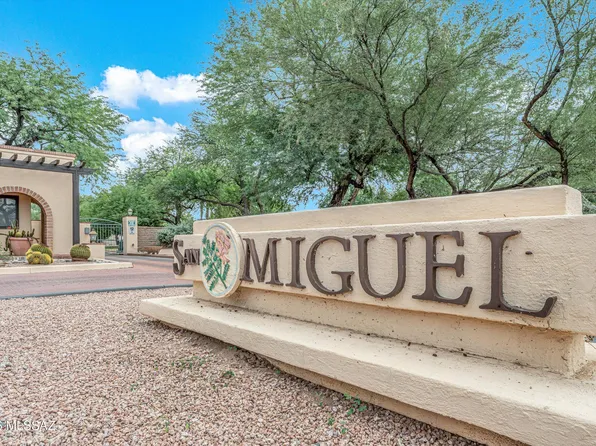 5620 E Binghampton Dr, Tucson, AZ 85712