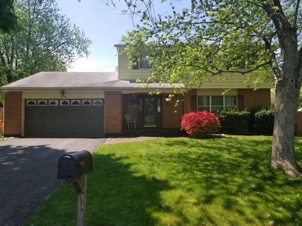 1486 Walnut Ln