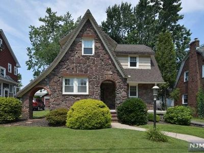 645 Lincoln Ave, Maywood, NJ, 07607