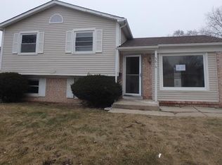 3616 Glynwood Ln, Hazel Crest, IL 60429