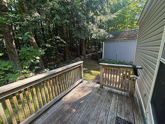 5th image of 9 Westbury Road