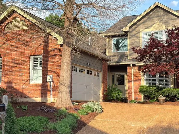 710 Willow Spring Hill Ct, Chesterfield, MO 63017