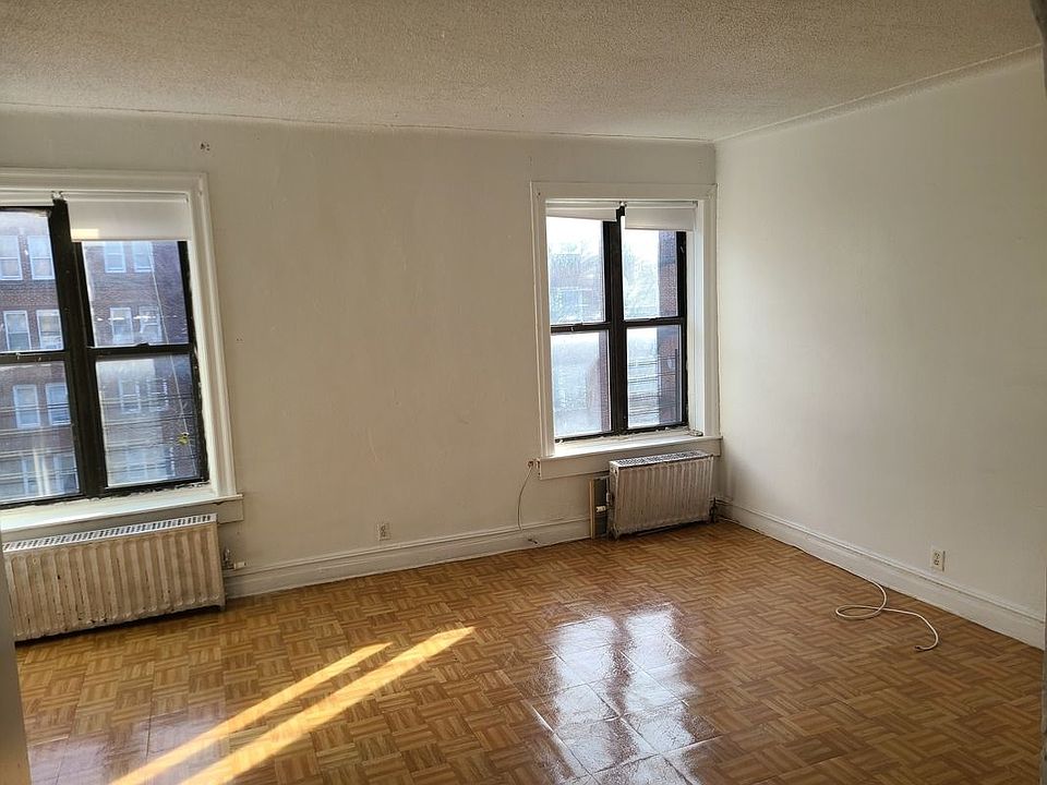 1st image of 170 E 19th St APT 4C