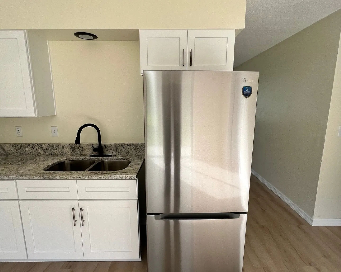 2 bed, $1,795 — Photo 3