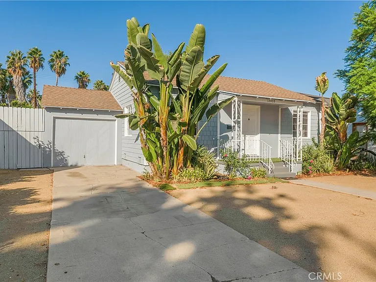 17455 Bullock St — Photo 2