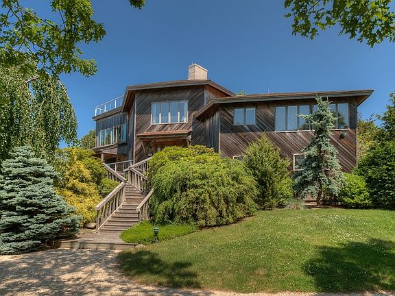 2nd image of 63 McGregor Dr