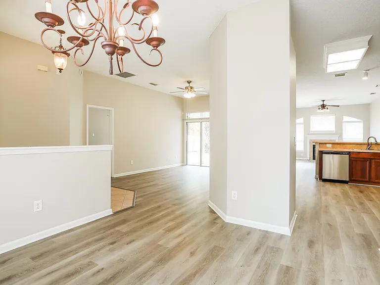 14060 Red Rock Lake Dr — Photo 5