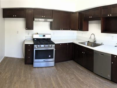 5501 S Centinela Ave, Los Angeles, CA, 90066