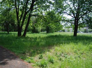 404 SE 202nd Ave, Gresham, OR 97030