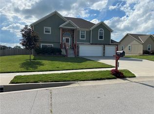 3680 N 152nd Ter, Basehor, KS 66007