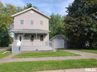 117 N 5th St, Clinton, IA 52732
